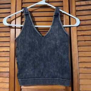 Zenana Ribbed V-Neck Padded Tank Top - Ash Black